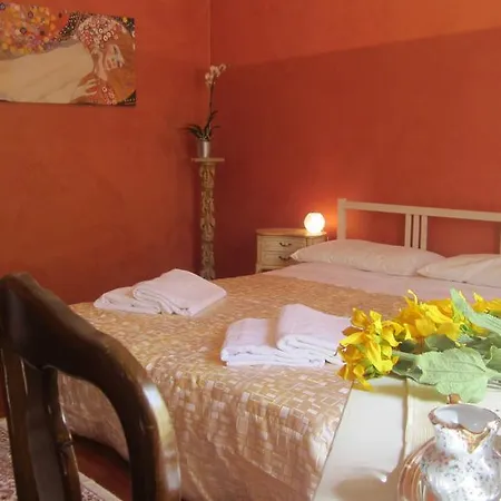 Couette-café San Quintino Turin